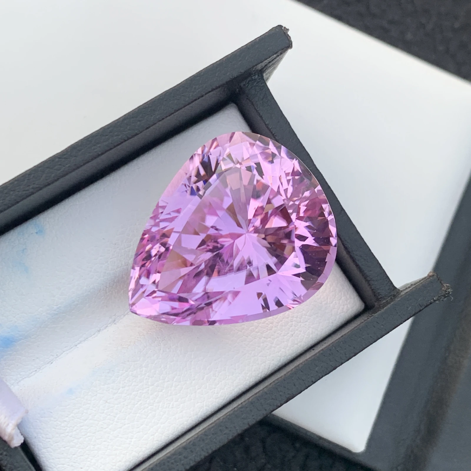 74.20 ct Natural Pink Kunzite Pear Shape Loose Gemstone from Afghanistan — view 8